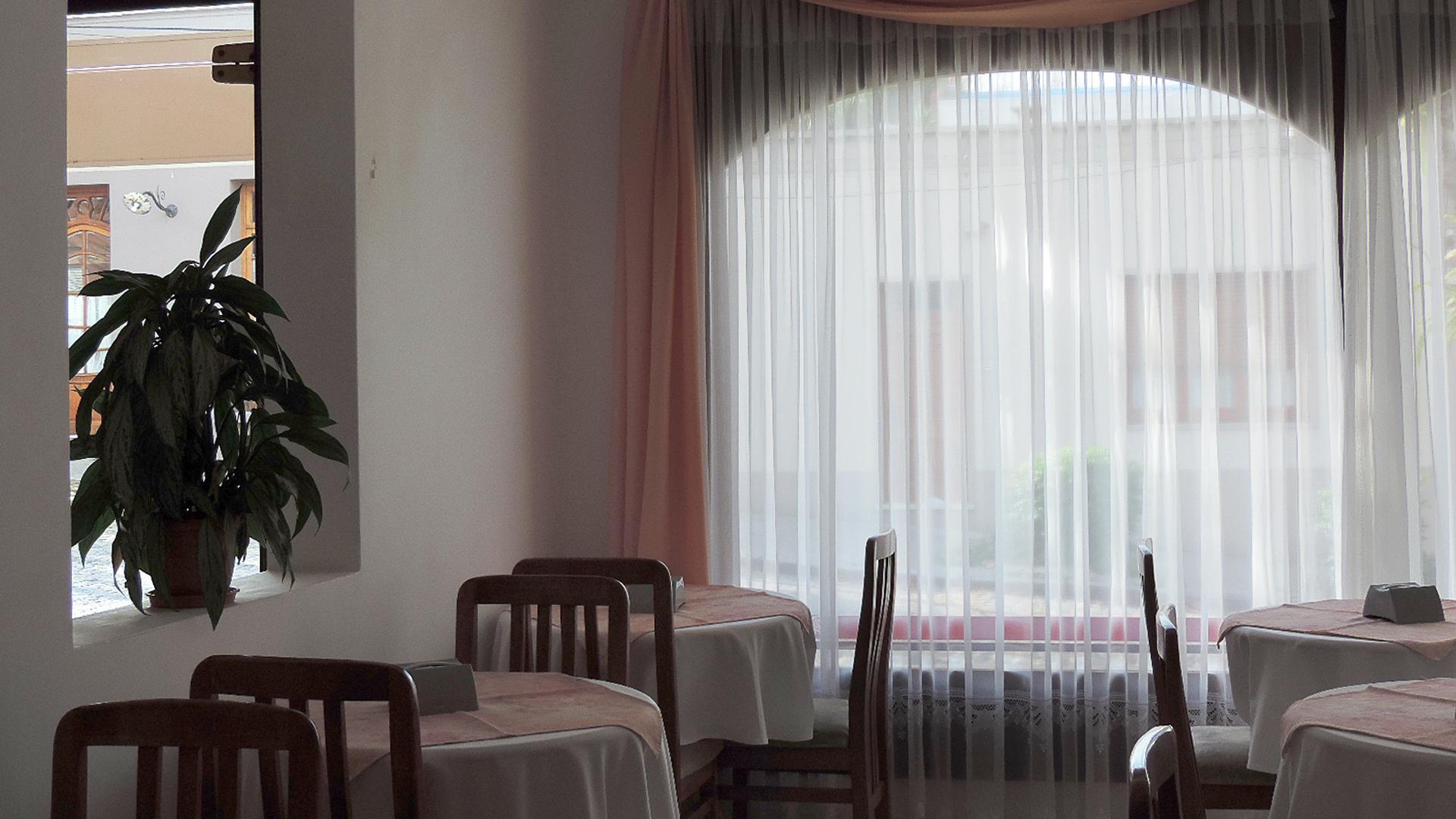 Perla Del Plata 3*